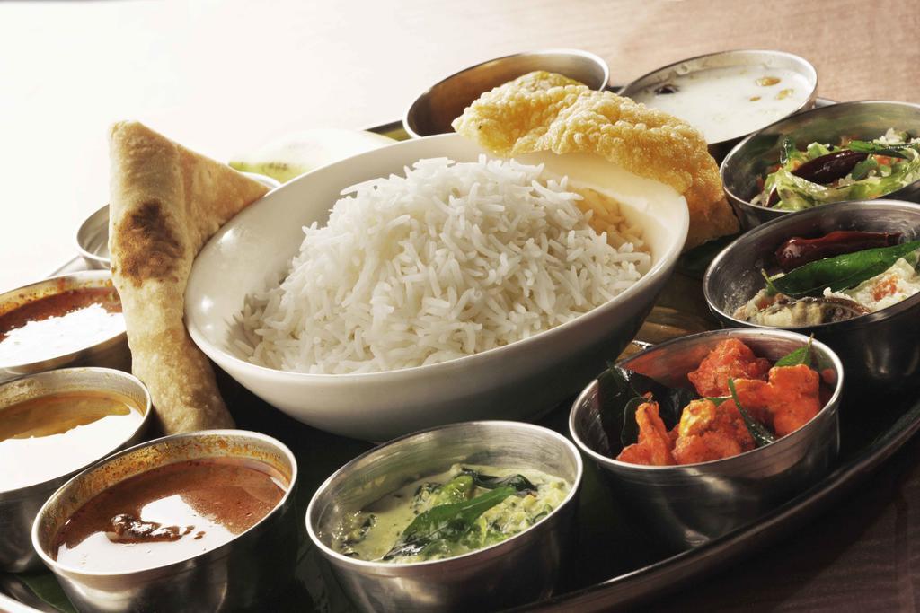 Heritage Madurai Exterior foto A vegetarian thali